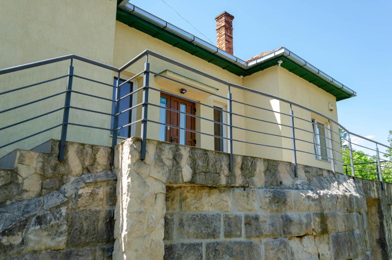 Apartamento Mansarda Mica Cu Baie Proprie Cluj-Napoca Exterior foto